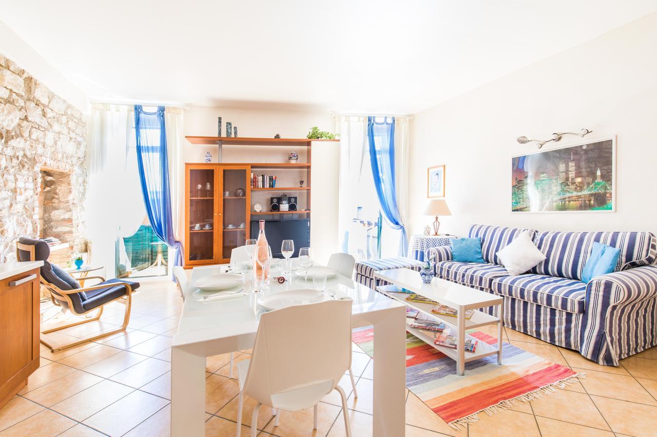 Antiche Rive Holidays Apartments サロ エクステリア 写真