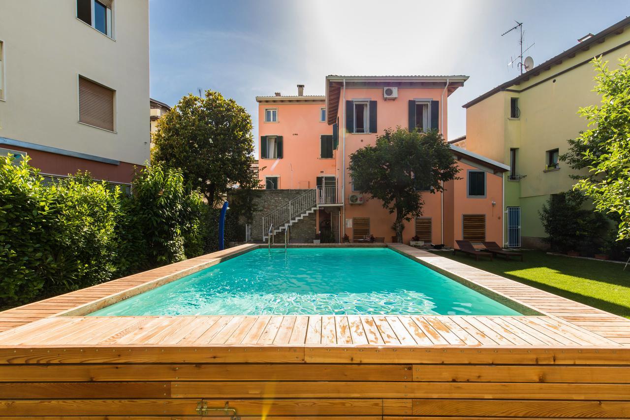 Antiche Rive Holidays Apartments サロ エクステリア 写真